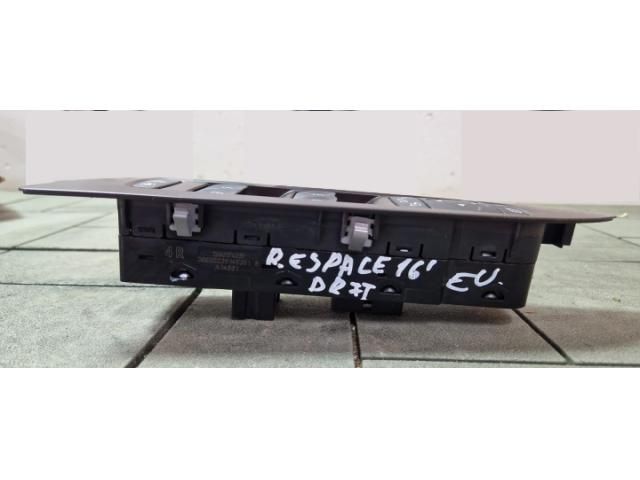 bontott RENAULT ESPACE Ablakemelő Kapcsoló Négyes / Kettes