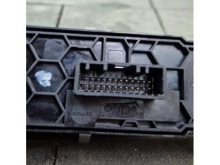 bontott RENAULT ESPACE Ablakemelő Kapcsoló Négyes / Kettes