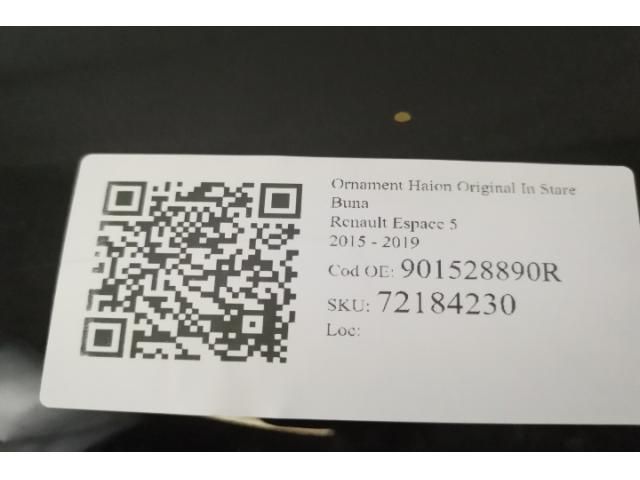 bontott RENAULT ESPACE Csomagtérajtó Díszléc