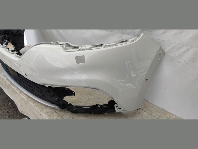 bontott RENAULT ESPACE Első Lökhárító (Üresen)