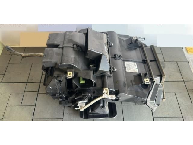 bontott RENAULT ESPACE Fűtőmotor (Klímás)