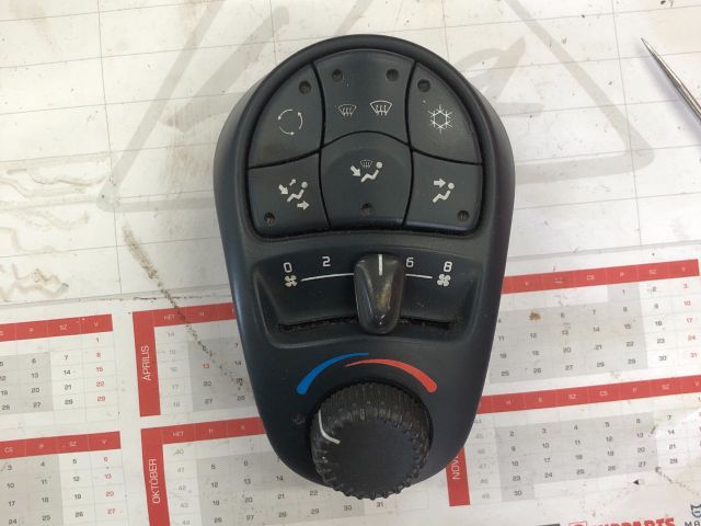 bontott RENAULT ESPACE I Fűtéskapcsoló