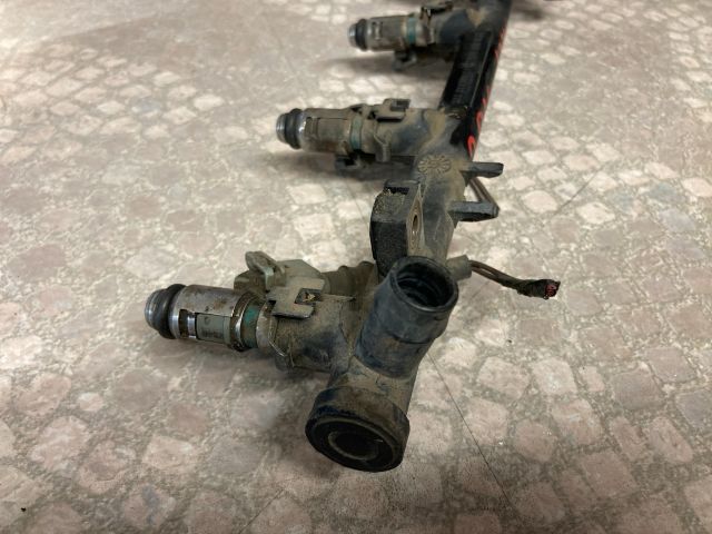 bontott RENAULT ESPACE III Porlasztó Sor / Híd