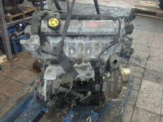 bontott RENAULT ESPACE III Olajbeöntő Sapka