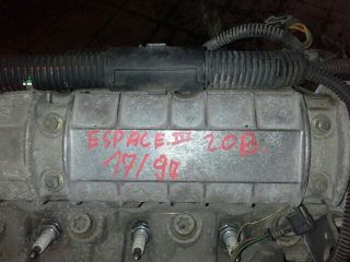 bontott RENAULT ESPACE III Olajbeöntő Sapka