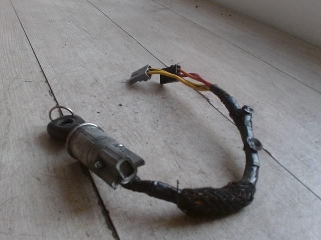 bontott RENAULT ESPACE III Gyújtáskapcsoló