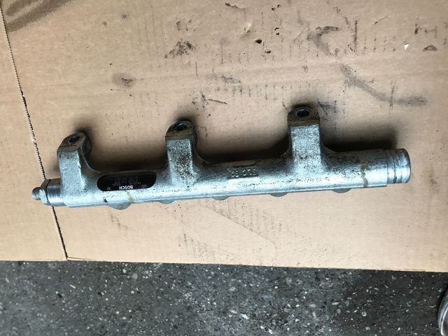 bontott RENAULT ESPACE III Közösnyomócső