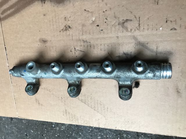 bontott RENAULT ESPACE III Közösnyomócső