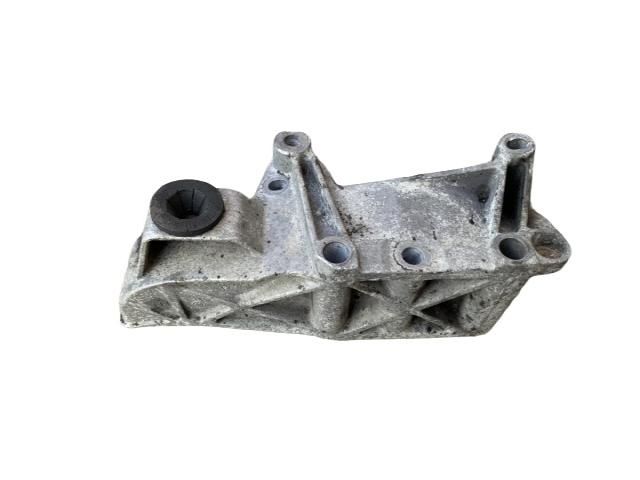 bontott RENAULT ESPACE III Motor Tartó Bak (Pozíciófüggetlen)