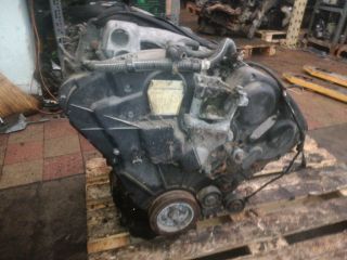 bontott RENAULT ESPACE III Motor (Fűzött blokk hengerfejjel)