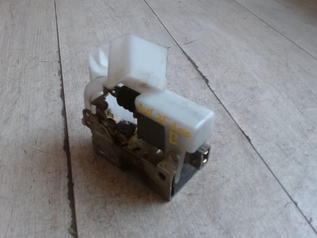 bontott RENAULT ESPACE III Bal első Ajtózár