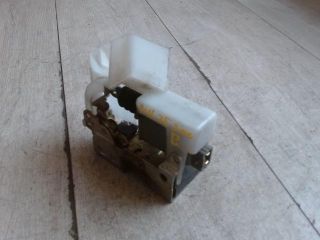 bontott RENAULT ESPACE III Bal első Ajtózár