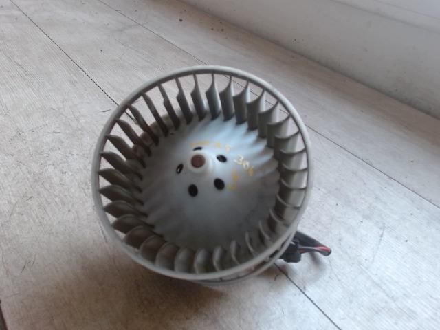 bontott RENAULT ESPACE III Fűtőmotor (Nem klímás)