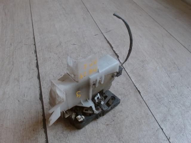 bontott RENAULT ESPACE III Jobb első Ajtózár