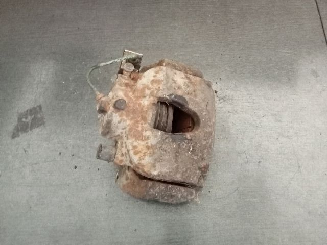 bontott RENAULT ESPACE IV Bal első Féknyereg Munkahengerrel