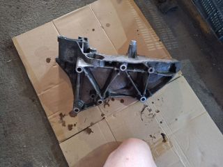 bontott RENAULT ESPACE IV Generátor Tartó Bak