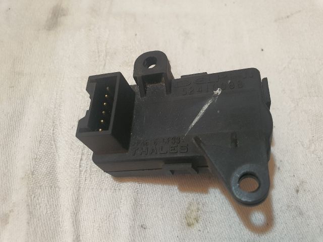 bontott RENAULT ESPACE IV Jeladó (Magában)