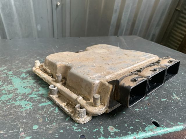 bontott RENAULT ESPACE IV Motorvezérlő