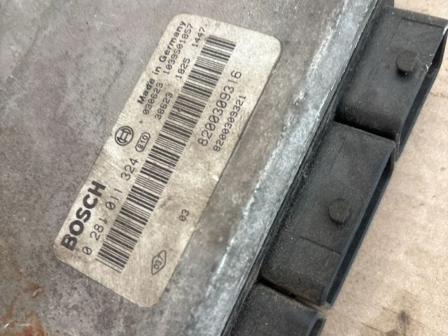 bontott RENAULT ESPACE IV Motorvezérlő