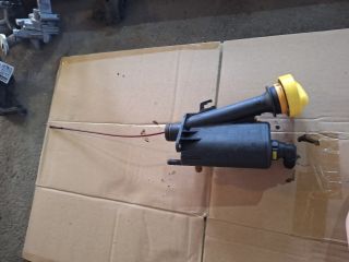 bontott RENAULT ESPACE IV Olaj Beöntő Cső