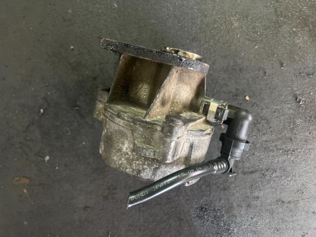 bontott RENAULT ESPACE IV Vákumpumpa