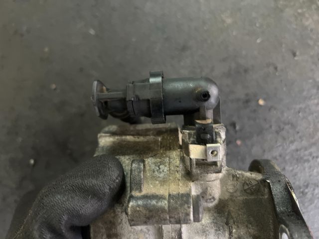 bontott RENAULT ESPACE IV Vákumpumpa