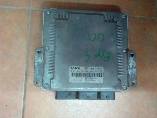 bontott RENAULT ESPACE IV Motorvezérlő