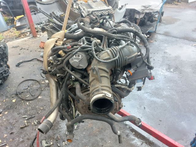 bontott RENAULT ESPACE IV Komplett Motor (Segédberendezésekkel)