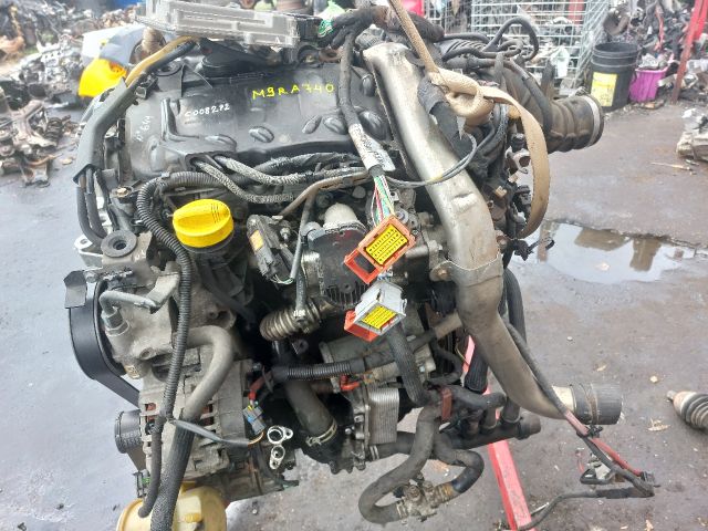 bontott RENAULT ESPACE IV Komplett Motor (Segédberendezésekkel)