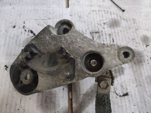 bontott RENAULT ESPACE IV Motor Tartó Bak (Fém)