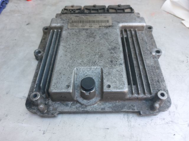 bontott RENAULT ESPACE IV Motorvezérlő