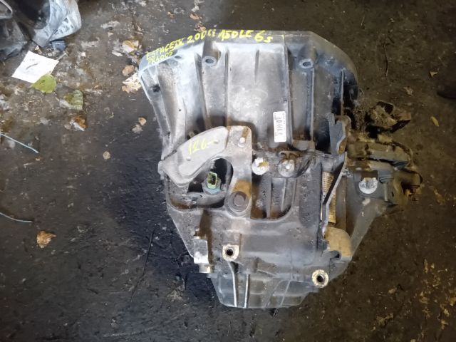 bontott RENAULT ESPACE IV Váltó (Mechanikus)