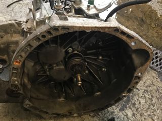 bontott RENAULT ESPACE IV Váltó (Mechanikus)