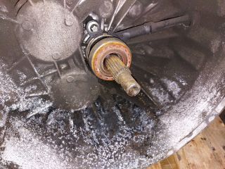 bontott RENAULT ESPACE IV Váltó (Mechanikus)