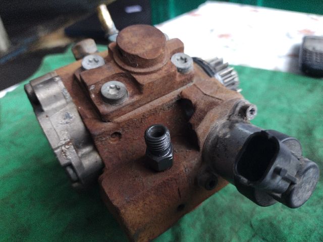 bontott RENAULT ESPACE IV Nagynyomású Szivattyú