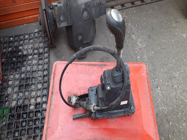 bontott RENAULT ESPACE IV Automata Váltókar