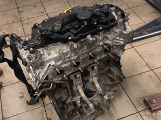 bontott RENAULT ESPACE IV Motor (Fűzött blokk hengerfejjel)