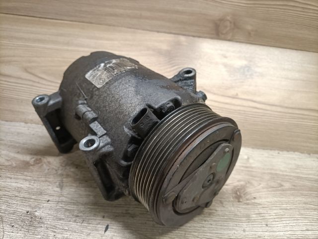 bontott RENAULT ESPACE IV Klímakompresszor