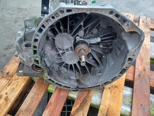 bontott RENAULT ESPACE IV Váltó (Mechanikus)