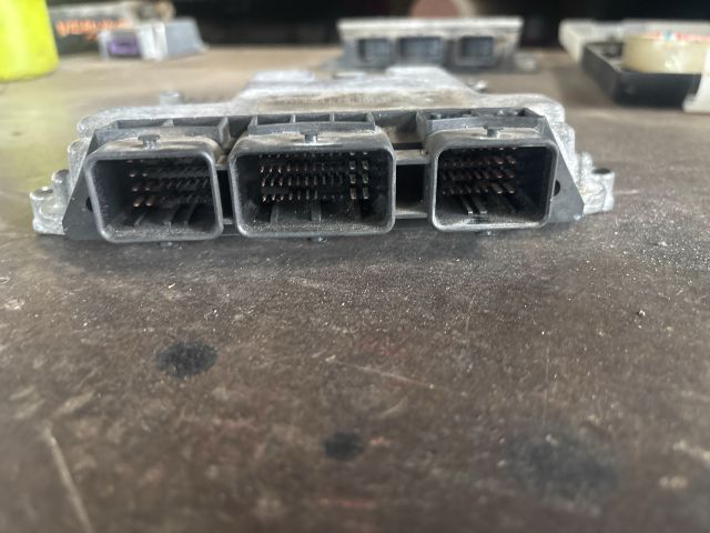 bontott RENAULT ESPACE IV Motorvezérlő