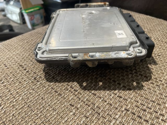 bontott RENAULT ESPACE IV Motorvezérlő