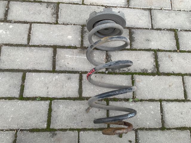 bontott RENAULT ESPACE IV Hátsó Rugó