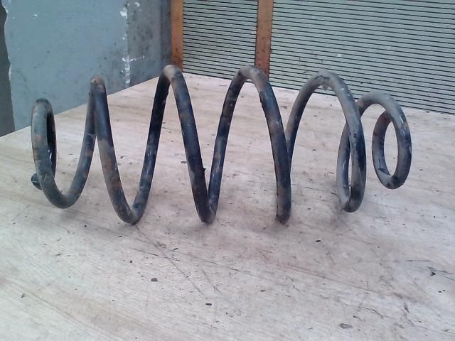 bontott RENAULT ESPACE IV Hátsó Rugó