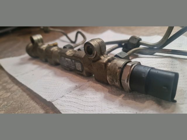 bontott RENAULT ESPACE IV Közösnyomócső