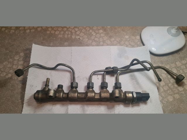 bontott RENAULT ESPACE IV Közösnyomócső