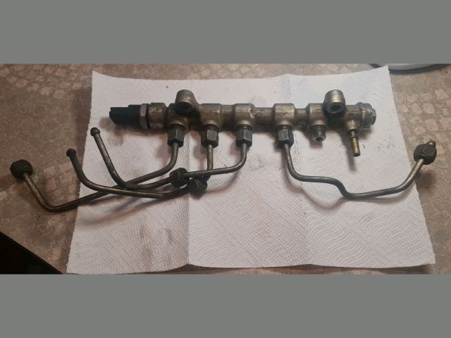 bontott RENAULT ESPACE IV Közösnyomócső