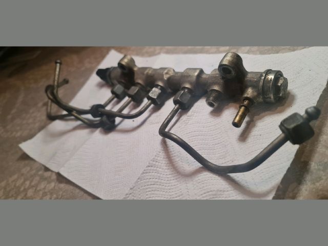 bontott RENAULT ESPACE IV Közösnyomócső