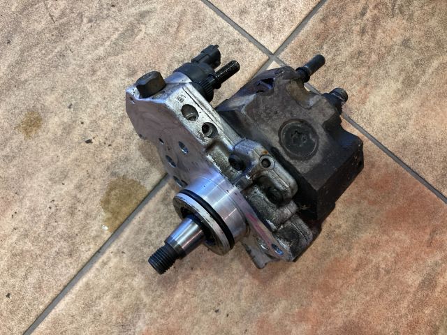 bontott RENAULT ESPACE IV Nagynyomású Szivattyú