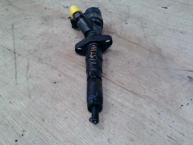 bontott RENAULT ESPACE IV Porlasztó (1 db)