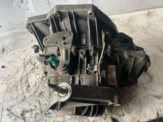 bontott RENAULT ESPACE IV Váltó (Mechanikus)